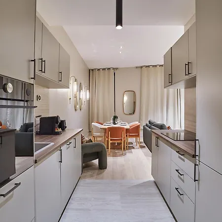 Apartment Center Of By Prestige Paris