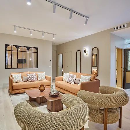 Center Of By Prestige Apartment Paris