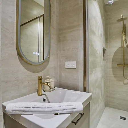 Center Of By Prestige Apartment Paris